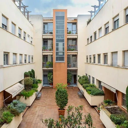Monkeys Apartments Muro De Los Navarros Deluxe Seville Exterior photo